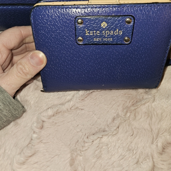 Kate Spade Royal Blue Hanna Crossbody with Matching Wallet - Picture 3 of 6